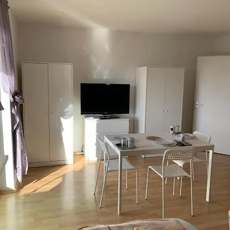 Apartamento Zv-scholtz Monteurswohnungen *