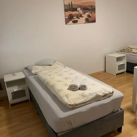 Apartamento Zv-scholtz Monteurswohnungen